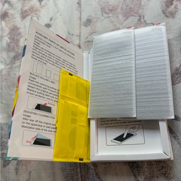 Privacy Screen Protector for iPhone 11/XR - 6.1 Inch (2 Pack) - Picture 2 of 5